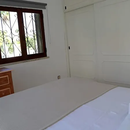 Holiday home Jasmine Gorgeous Lush Green Views Directly Onto Pinhal Golf