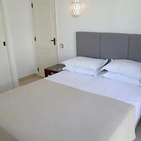 Jasmine Gorgeous Lush Green Views Directly Onto Pinhal Golf Holiday home *